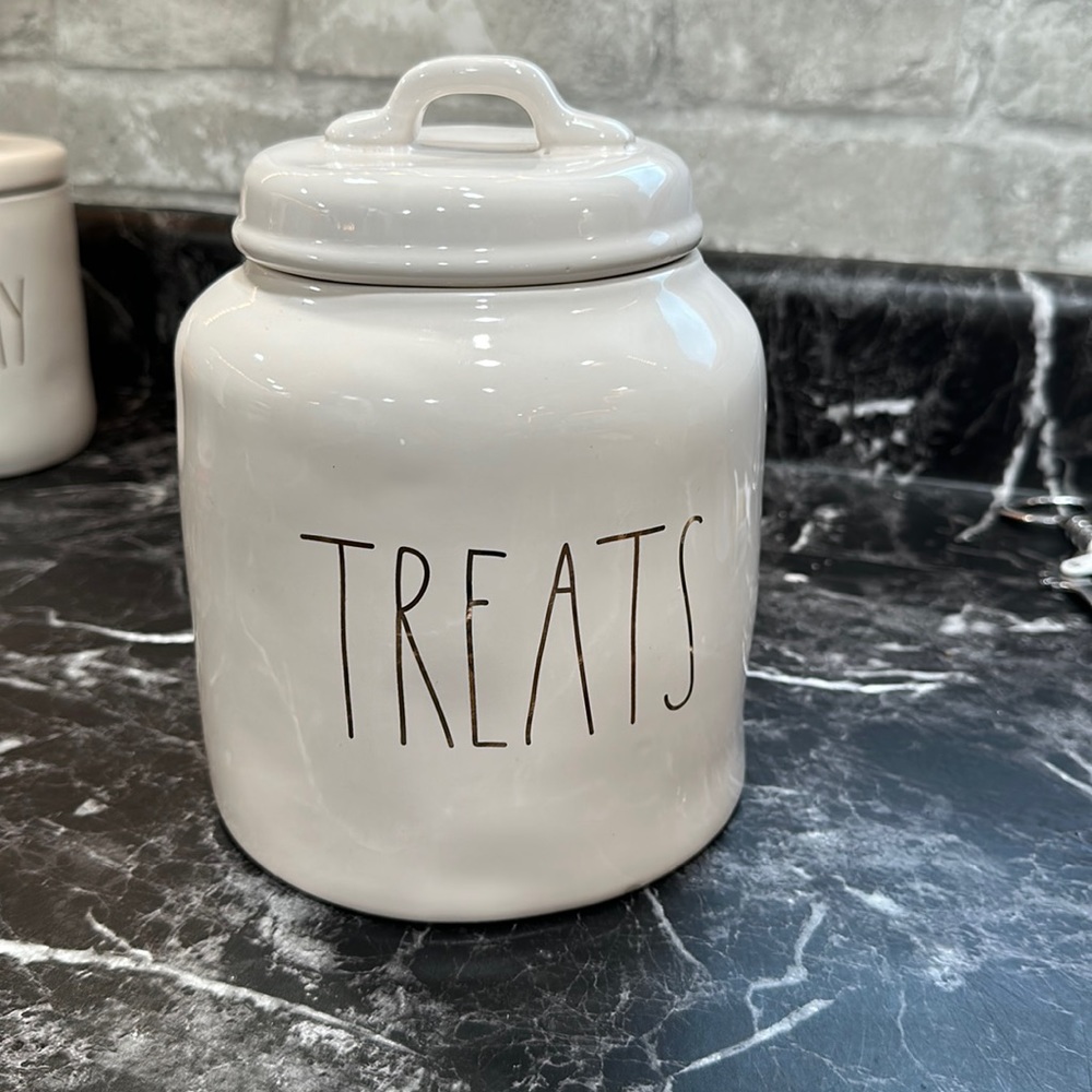 Rae Dunn Treats Canister